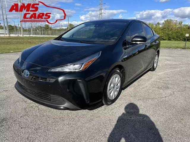 2019 Toyota Prius LE FWD photo