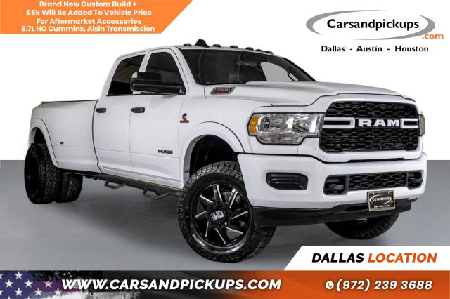 2022 Ram 3500 Tradesman 4WD photo