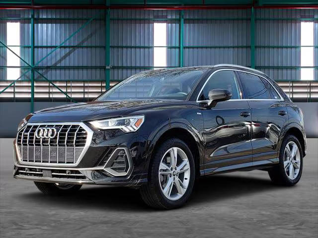 2023 Audi Q3 S line Premium AWD photo