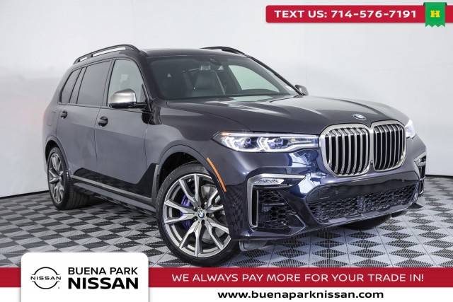 2020 BMW X7 M50i AWD photo