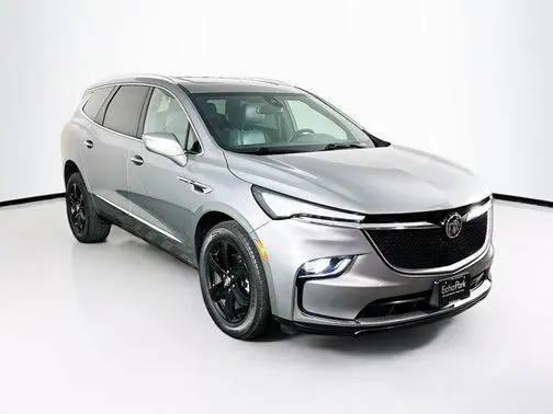 2023 Buick Enclave Essence AWD photo