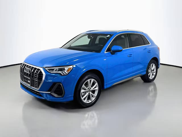 2023 Audi Q3 S line Premium Plus AWD photo