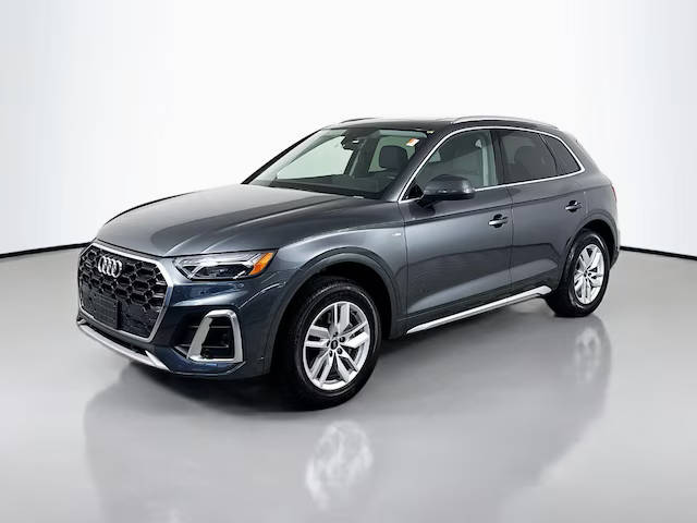 2023 Audi Q5 S line Premium AWD photo