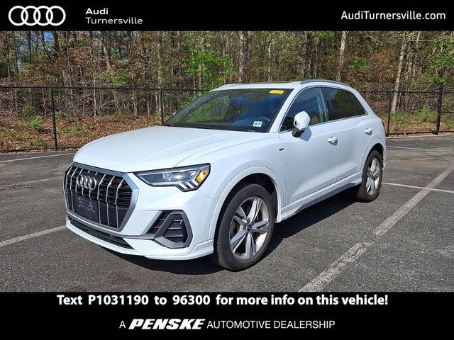 2023 Audi Q3 S line Premium AWD photo