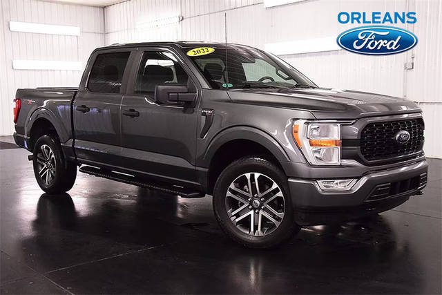 2022 Ford F-150 XL 4WD photo
