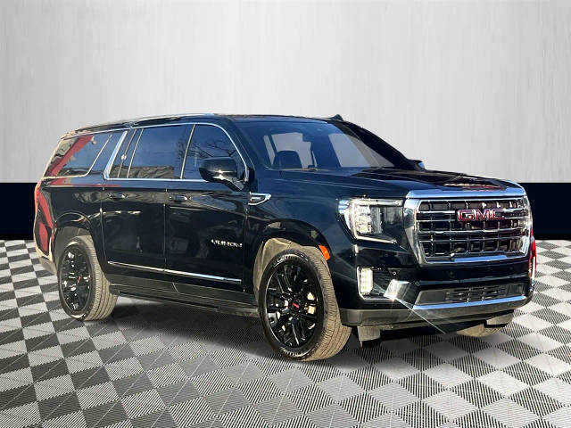 2023 GMC Yukon XL SLT 4WD photo