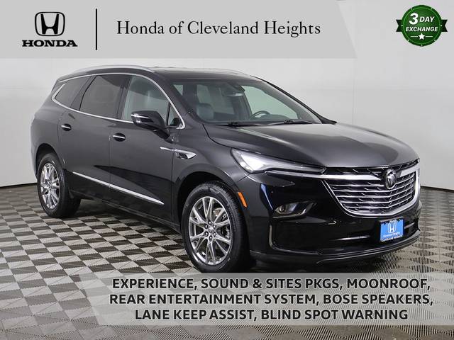 2023 Buick Enclave Essence AWD photo