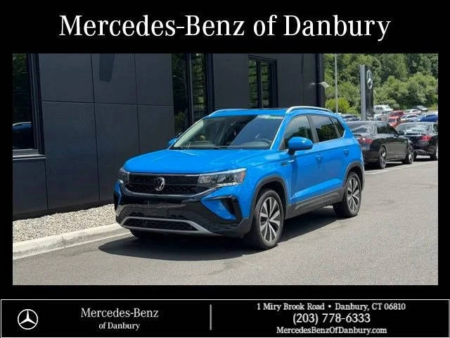 2022 Volkswagen Taos SE AWD photo