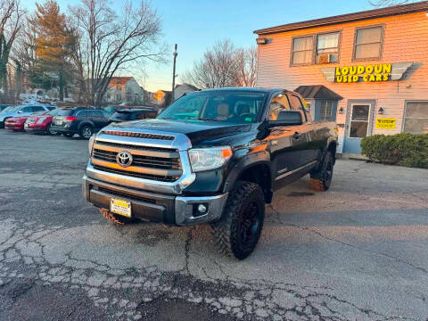 2015 Toyota Tundra SR5 4WD photo