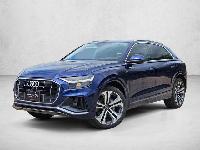 2022 Audi Q8 Premium Plus AWD photo