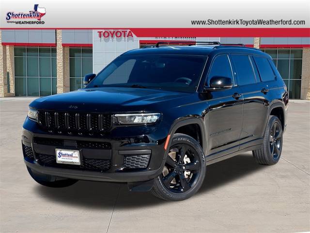 2023 Jeep Grand Cherokee L Altitude 4WD photo