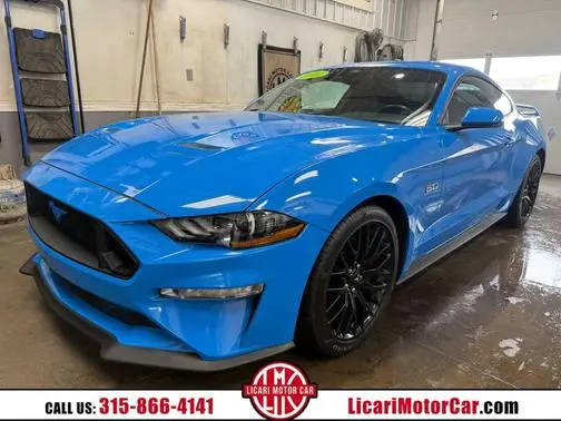 2022 Ford Mustang GT RWD photo