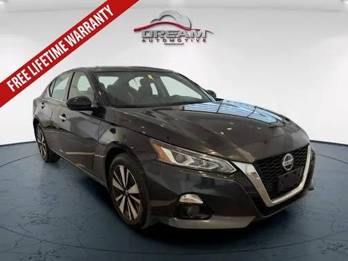 2022 Nissan Altima 2.5 SL AWD photo