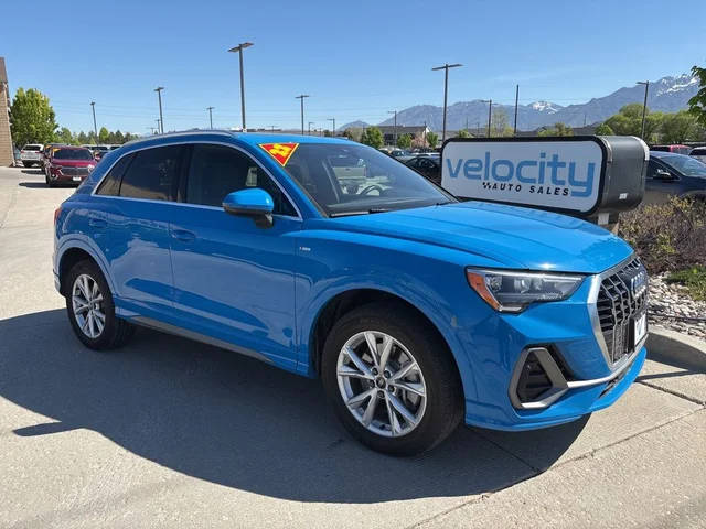 2022 Audi Q3 S line Premium AWD photo