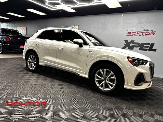 2022 Audi Q3 S line Premium AWD photo