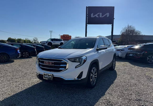 2020 GMC Terrain SLT FWD photo