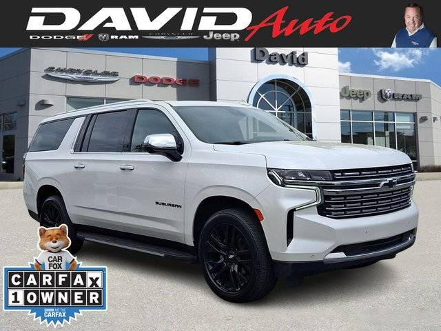 2023 Chevrolet Suburban Premier 4WD photo