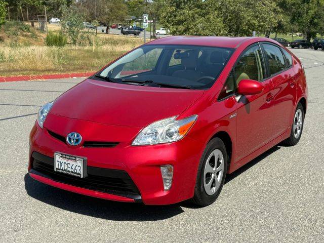 2015 Toyota Prius Two FWD photo