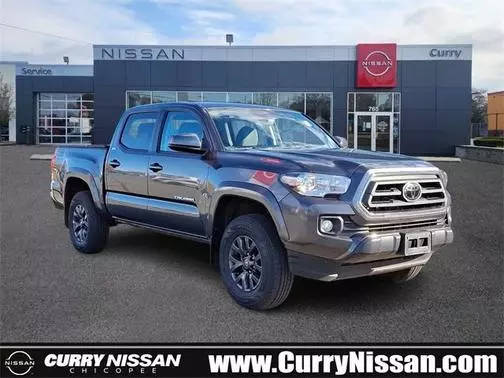 2022 Toyota Tacoma SR5 4WD photo