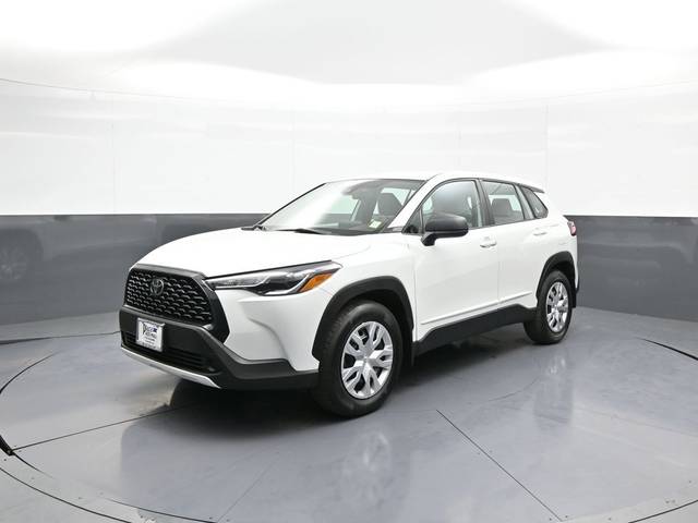 2022 Toyota Corolla Cross L AWD photo
