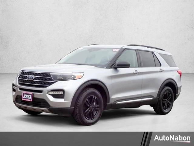 2022 Ford Explorer XLT 4WD photo