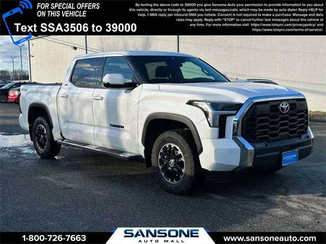 2022 Toyota Tundra SR5 4WD photo