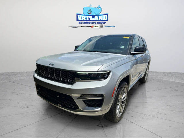 2022 Jeep Grand Cherokee Summit 4WD photo