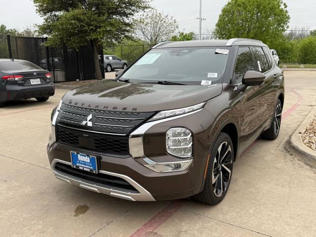 2022 Mitsubishi Outlander SEL FWD photo