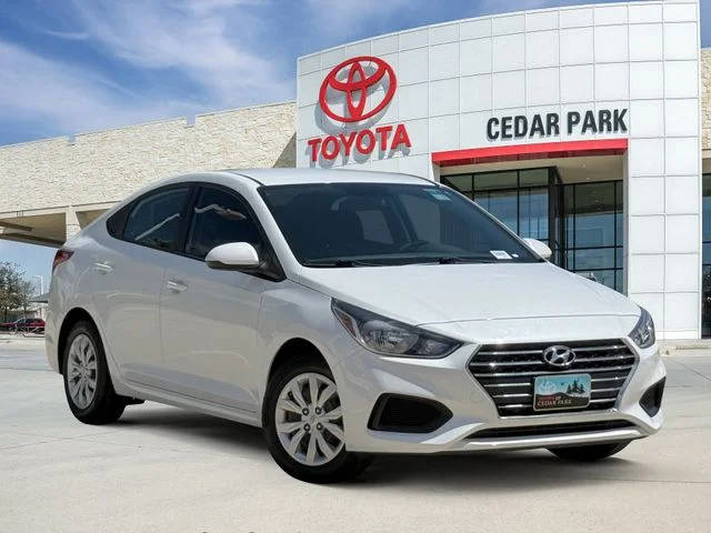 2022 Hyundai Accent SE FWD photo