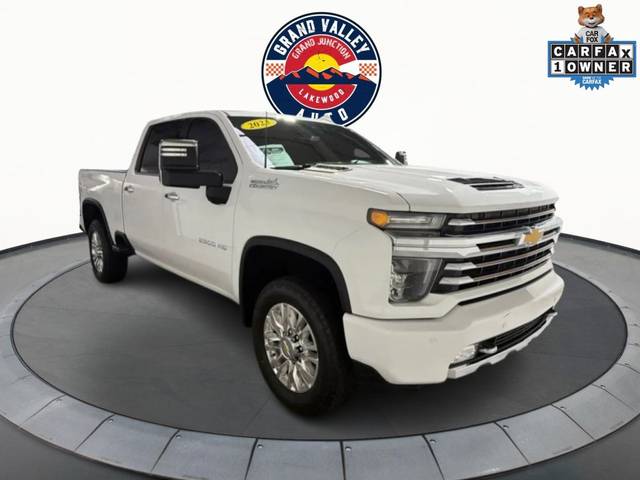 2023 Chevrolet Silverado 2500HD High Country 4WD photo