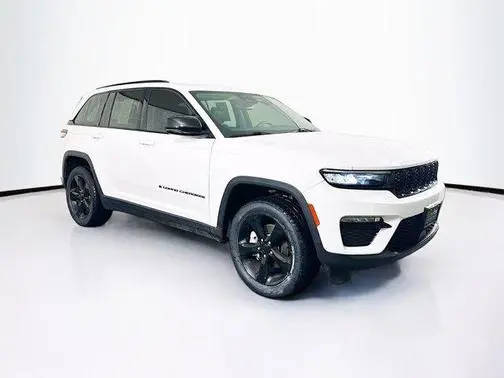 2023 Jeep Grand Cherokee Limited RWD photo