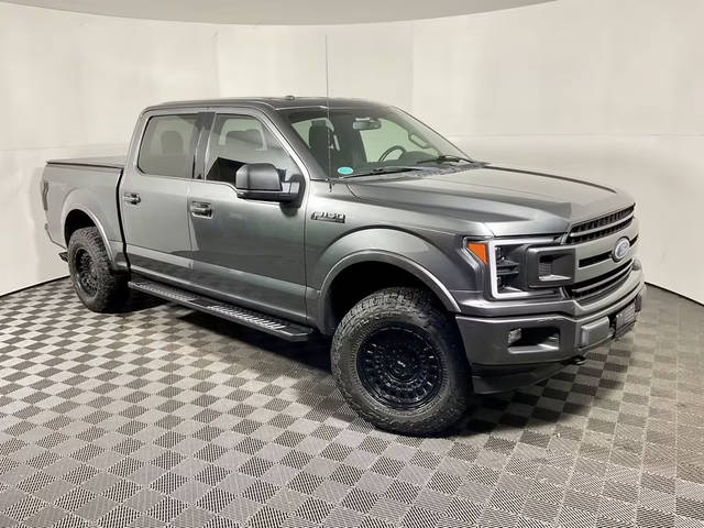 2018 Ford F-150 XLT 4WD photo