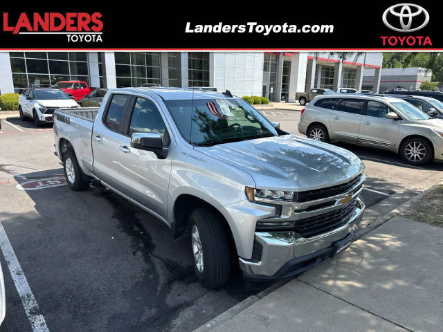 2020 Chevrolet Silverado 1500 LT 4WD photo