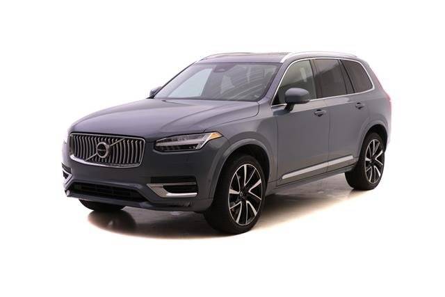 2023 Volvo XC90 Plus AWD photo