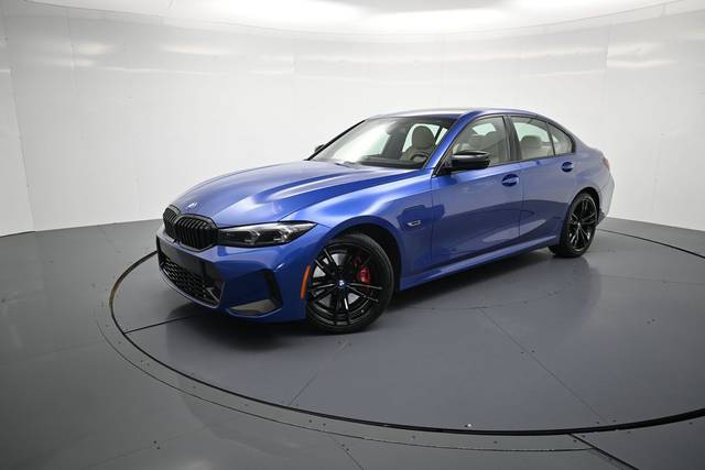 2023 BMW 3 Series 330e RWD photo