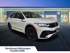 2022 Volkswagen Tiguan SE R-Line Black AWD photo