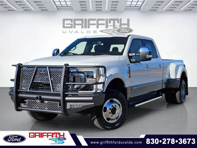 2022 Ford F-350 Super Duty LARIAT 4WD photo