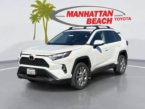 2022 Toyota RAV4 XLE Premium FWD photo