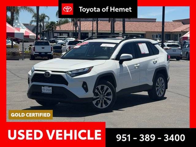 2022 Toyota RAV4 XLE Premium FWD photo