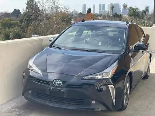 2022 Toyota Prius XLE FWD photo