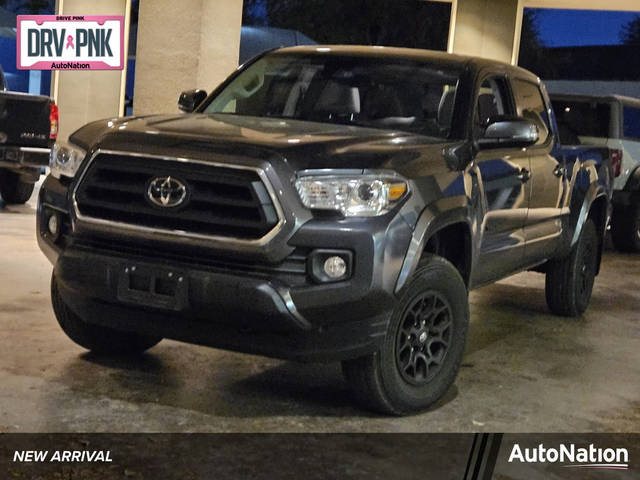 2022 Toyota Tacoma SR5 4WD photo