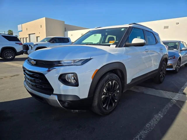 2023 Chevrolet TrailBlazer LT FWD photo