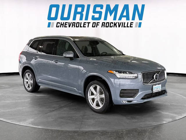 2020 Volvo XC90 Momentum AWD photo