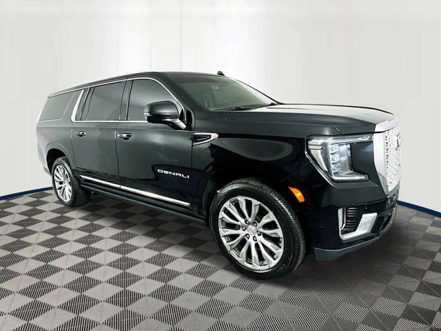 2021 GMC Yukon XL Denali RWD photo