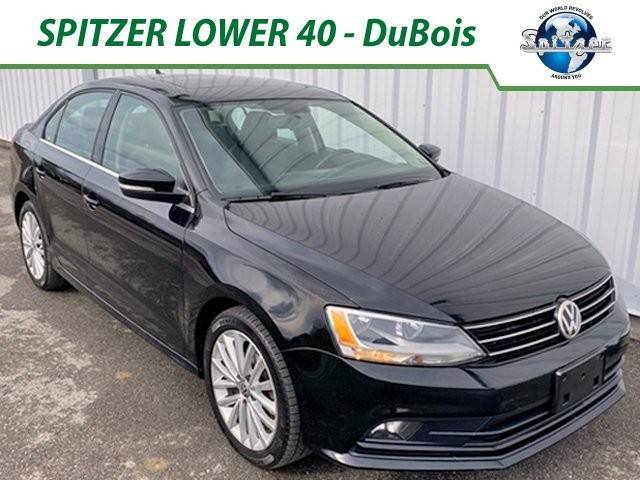 2015 Volkswagen Jetta 1.8T SE w/Connectivity/Navigation FWD photo
