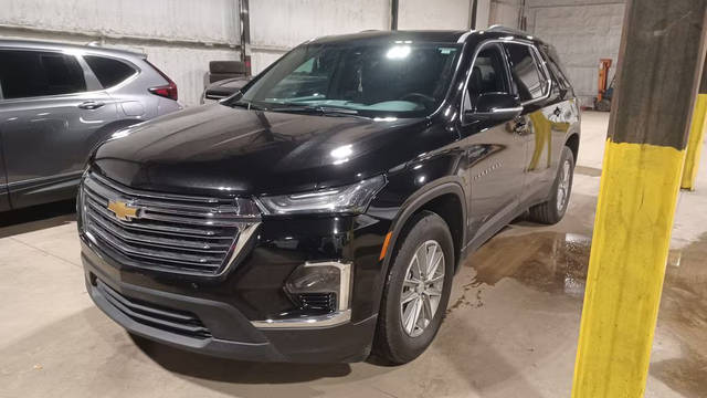 2023 Chevrolet Traverse LT Leather FWD photo