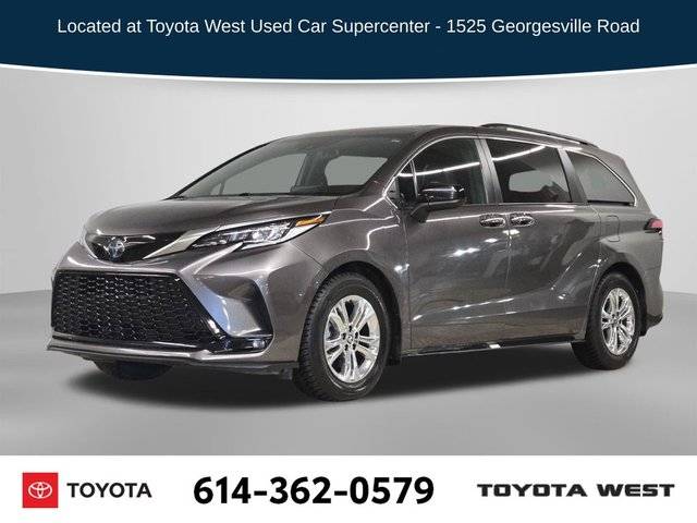 2022 Toyota Sienna XSE AWD photo