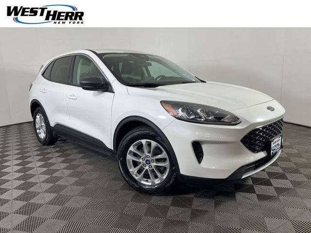 2022 Ford Escape SE FWD photo