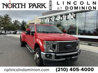 2022 Ford F-350 Super Duty LARIAT 4WD photo