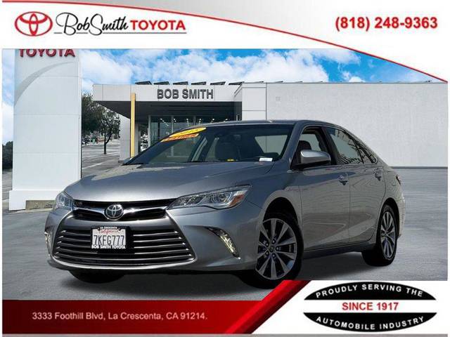2015 Toyota Camry XLE FWD photo